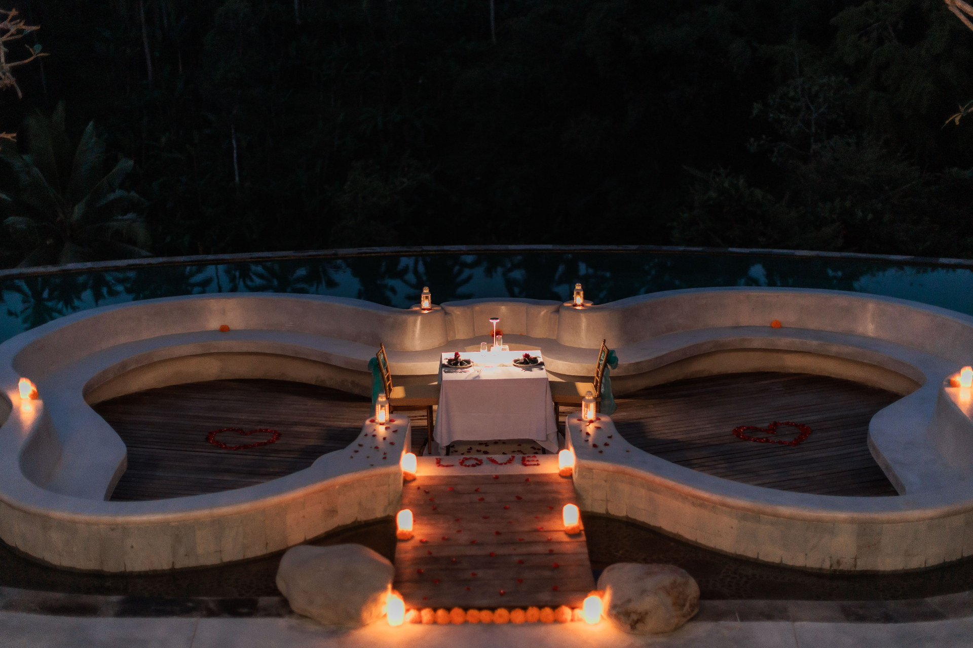 Romantic Candle Light Dinner at Sanggraloka, Ubud (Couple Only)