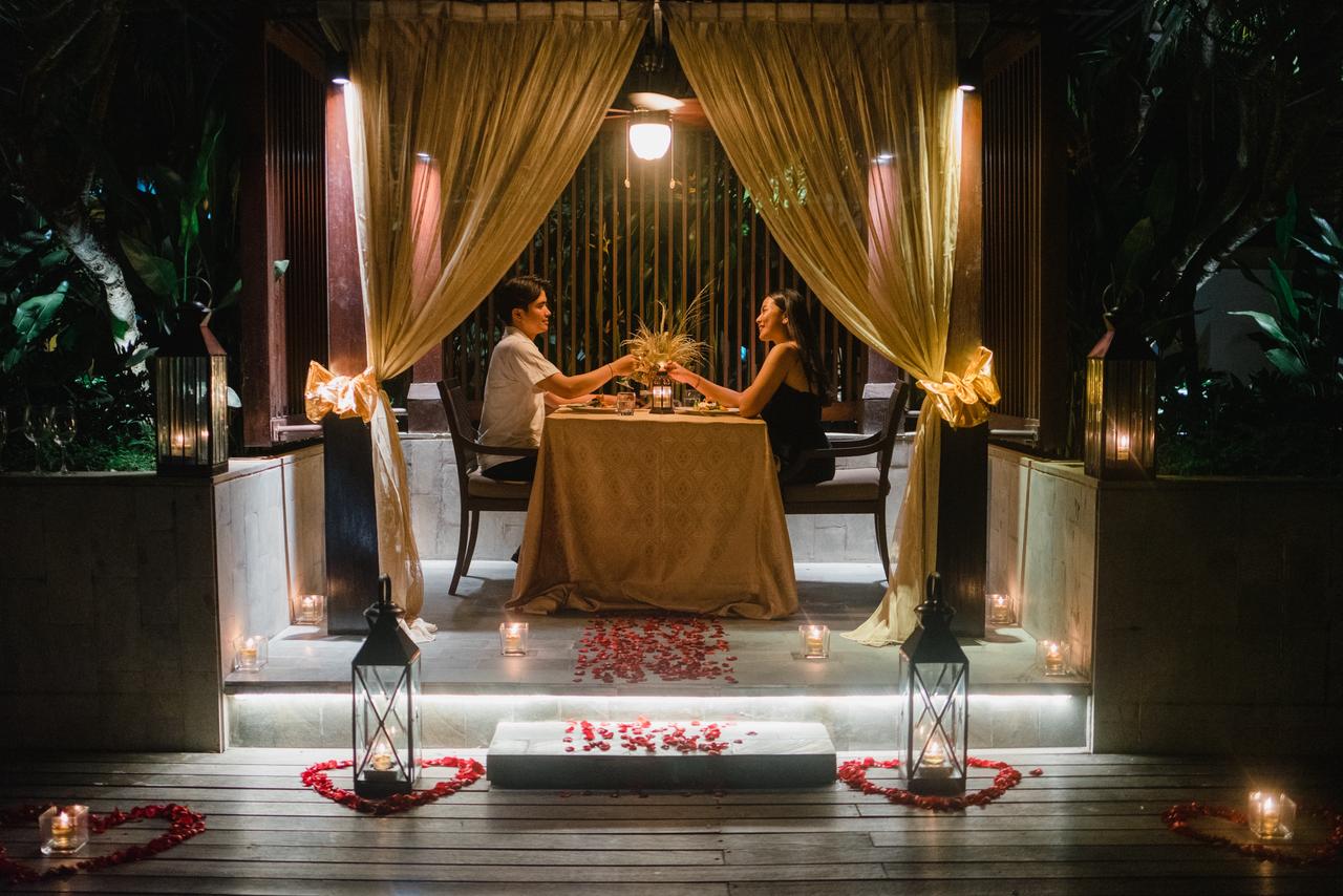 Ramayana Suites & Resort — Candle Light Dinner