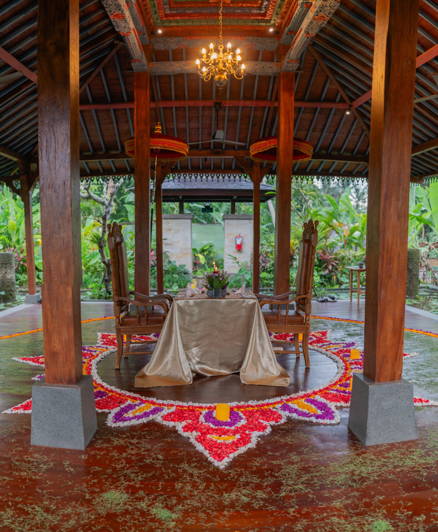 Romantic Candle Light Dinner at Arkamara Dijiwa Ubud (Couple Only)