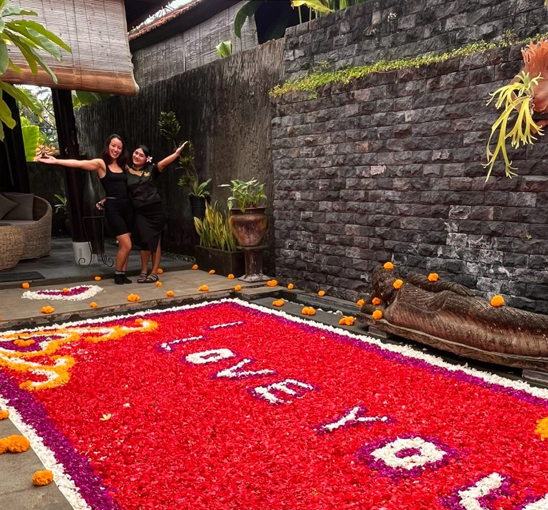 Ubud Raya — VIP Romantic Dinner + VIP Pool Decoration